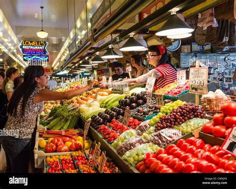 Pike Place Market, Seattle, USA Stock Photo - Alamy