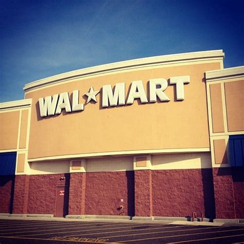 Walmart - 965 Broadhollow Rd - Farmingdale