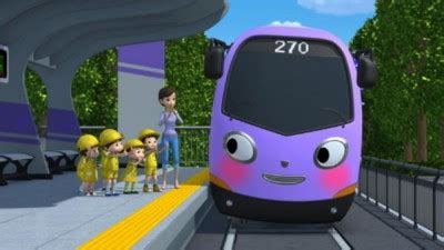 Watch Tayo the Little Bus Season 4 Episode 25 - A present for Hana ...