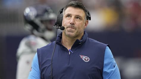 Frustrated HC Mike Vrabel, Titans brass to discuss future this week