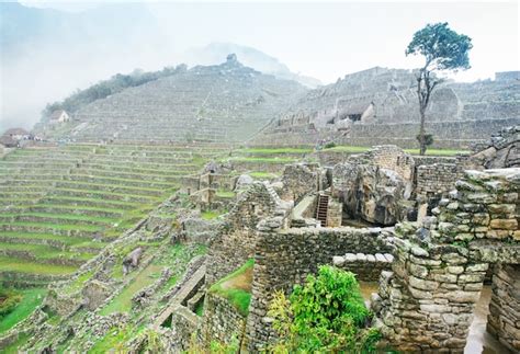 Premium Photo | Machu picchu landscape