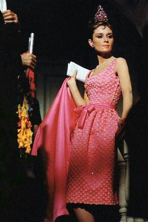 Audrey Hepburn on the set of "Breakfast at Tiffany's", 1961. Costume designs by Hubert de ...