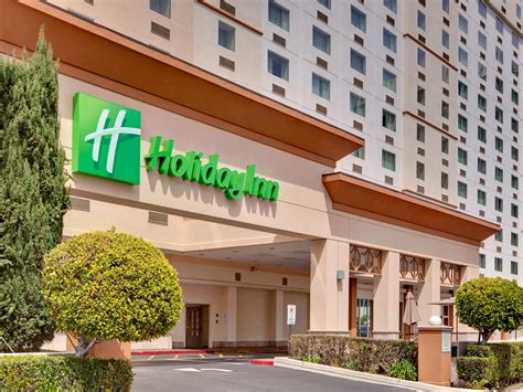 LAX Airport Hotels with Shuttle | Holiday Inn Los Angeles - LAX Airport