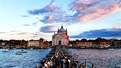 How to celebrate the Redentore Festival in Venice like a local