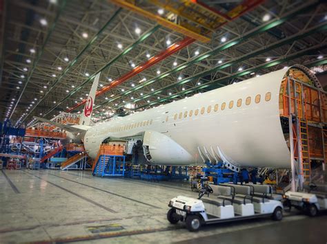 Photos: A Rare Inside "VIP" Look At The Boeing Factory... - God Save ...