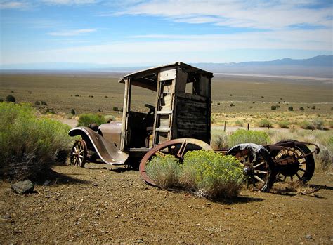 11 Stunning Images Of Nevada's Ghost Towns