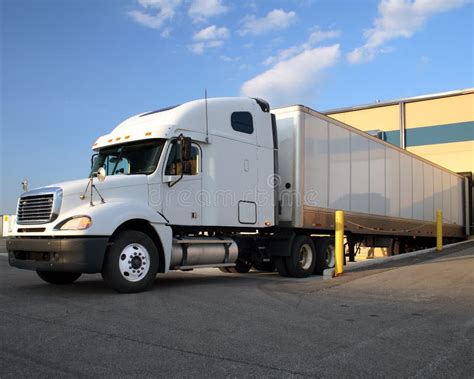 Semi Truck / Tractor Trailer at Loading Dock Stock Image - Image of ...