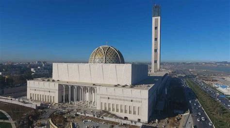 The Biggest Mosque in Africa is Now in Algeria, Not Morocco