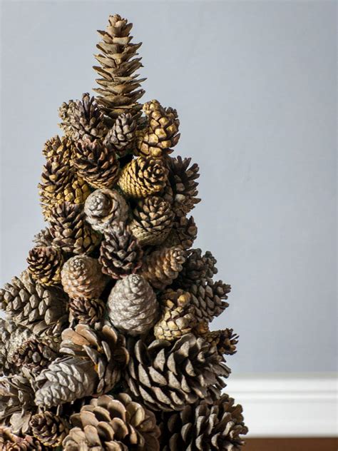 Easy DIY Christmas Pine Cone Decor That Will Amaze Everyone | Do it yourself ideas and projects