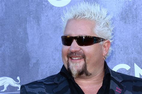 Guy Fieri officiates 101 gay weddings in Miami - UPI.com