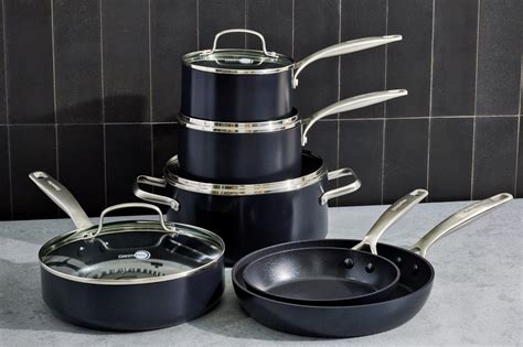 The Best Nonstick Cookware Sets of 2022, According to Experts