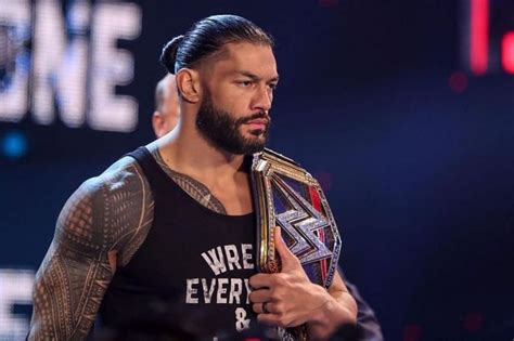 Roman Reigns credits wrestling legend for his help