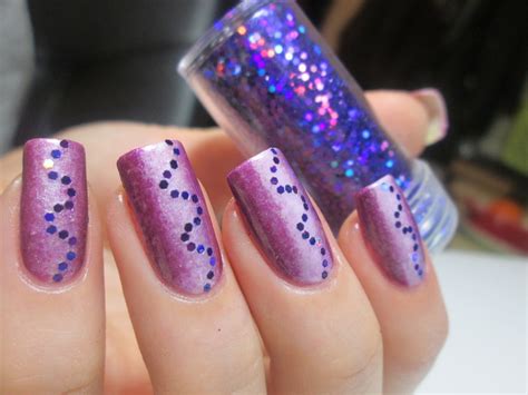 purple gradient with glitter nail art by NailArt_T - Nailpolis: Museum of Nail Art