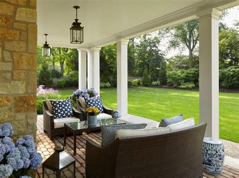 What is a veranda – tips and ideas for fantastic exterior designs