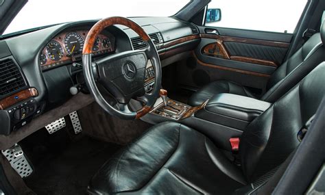 les plus beaux tableaux de bord de la Mercedes-Benz classe S w140 et c140 coupé : intérieur ...