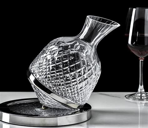 Rotating Crystal Wine Decanter (1500ml) – Knead This LTD