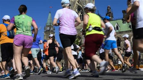 A look back at a sunny Ottawa Race Weekend | CBC News