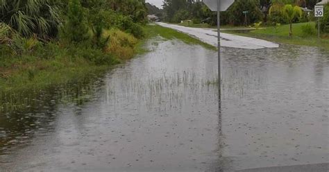 Floods shut down roads in Palm Bay, Melbourne