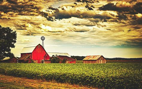 Wisconsin Farm At Dusk Photograph by Mountain Dreams | Fine Art America