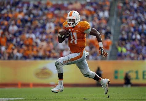 Young Tennessee fan celebrates his birthday with a Josh Dobbs jersey cake