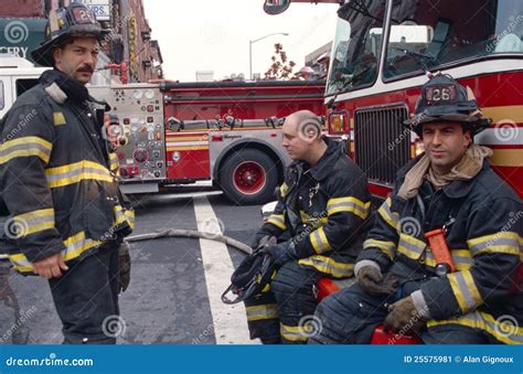 FDNY Firefighters On Duty, New York City, USA Editorial Photo - Image ...