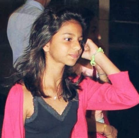 16 unseen childhood pictures of Suhana Khan you have to check out