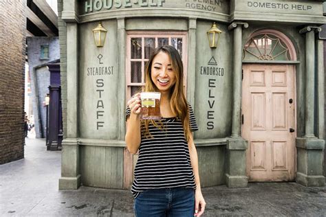 6 Different Kinds Of Butterbeer At Universal Studios