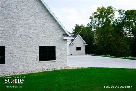 Fond du Lac Country™ - Residential Exterior - Fond du Lac Natural Stone