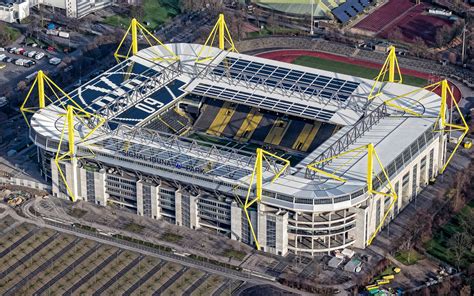 Descargar fondos de pantalla Signal Iduna Park, Dortmund, Germany ...