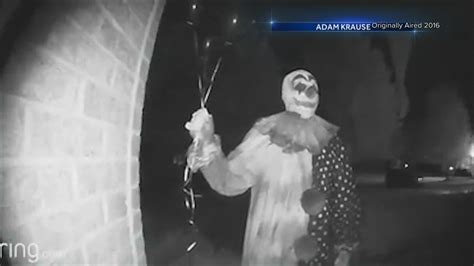 A look back at the unsettling surge of creepy clown sightings | newscentermaine.com