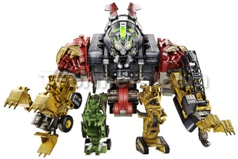 Detailed Look At Transformers 2 Devastator - CINEMABLEND