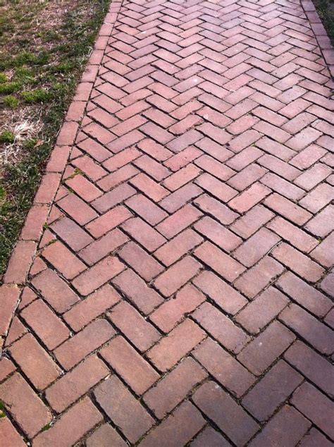 Herringbone – our favorite pattern from the Lawn | Brick paver patio ...