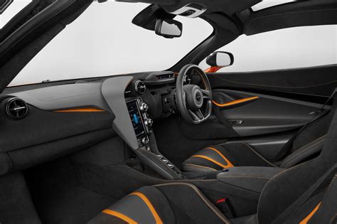 McLaren storms into Geneva with new 720S supercar | CAR Magazine