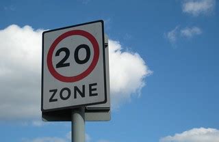 20mph Zone | 20 mph zone sign | Edinburgh Greens | Flickr