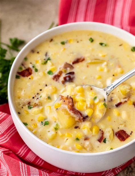 Cozy corn chowder, made with tender potatoes, salty bacon and sweet corn! Perfect as a weeknight ...