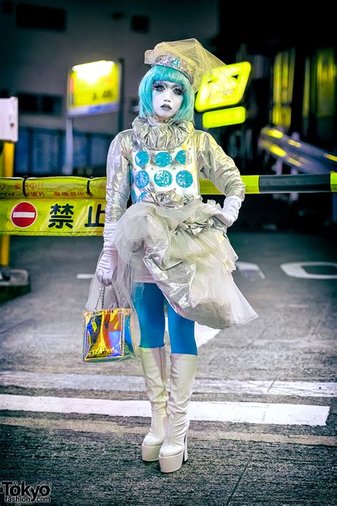 Shibuya Japanese Street Fashion Photos – Tokyo Fashion