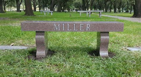 Cemetery Benches - Granite Benches for Cemetery by Schlitzberger