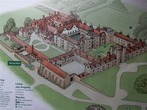 Knole; "the romantic embodiment of a bygone age". — Seeing the past