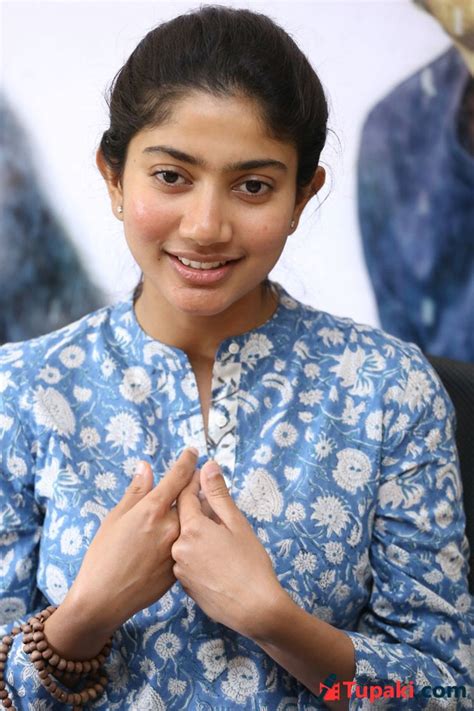 Sai Pallavi Fidaa Interview Photos - Photogallery - Page 16