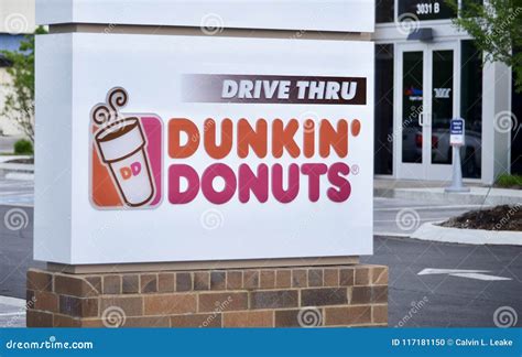 Dunkin Donuts Shop Drive Thru Editorial Image - Image of fried ...