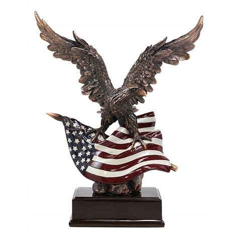 Bald Eagle Statue D&Z sculpture