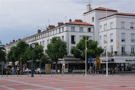 Royan France travel and tourism, attractions and sightseeing and Royan reviews