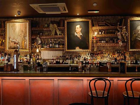 Cocktail Bars in Cardiff | 10 Trendy Bars in Cardiff