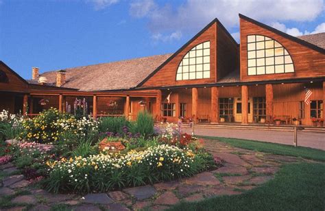 Grouse Mountain Lodge, Whitefish MT - MountainZone