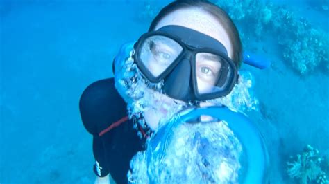 I did a free dive course - how I was able to swim 17 meters deep! - YouTube