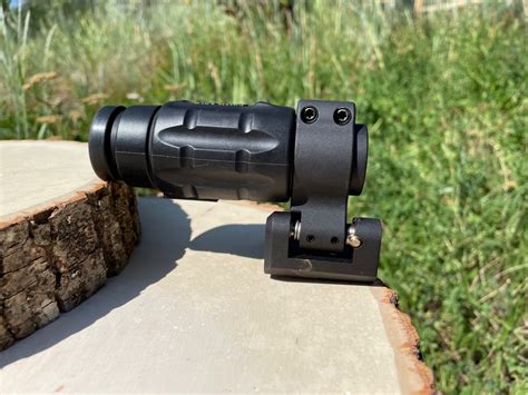 Aimpoint 3x Magnifier w / Larue LT 649 Q.D. Mount