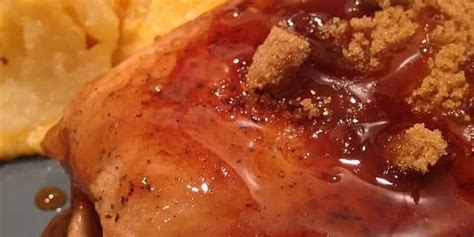 How to make Seared Pork Chops With Maple Syrup Sauce Recipe