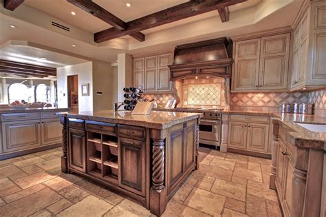 Wooden kitchen | White kitchen rustic, Rustic kitchen cabinets, Wooden kitchen cabinets