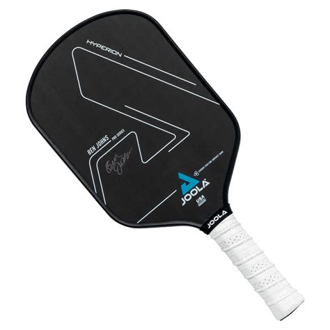 What Pickleball Paddles Do Pros Use?