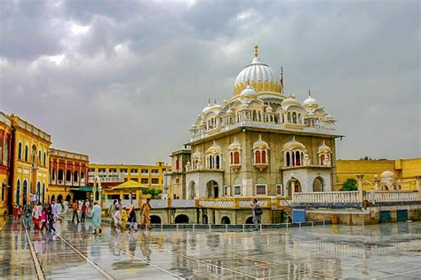 Gurdwara Panja Sahib – Taxila Museum